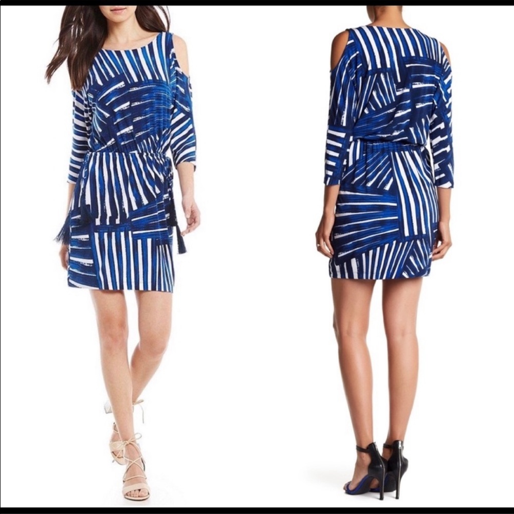 Calvin Klein Cold Shouder Shift Dress, SIZE 2